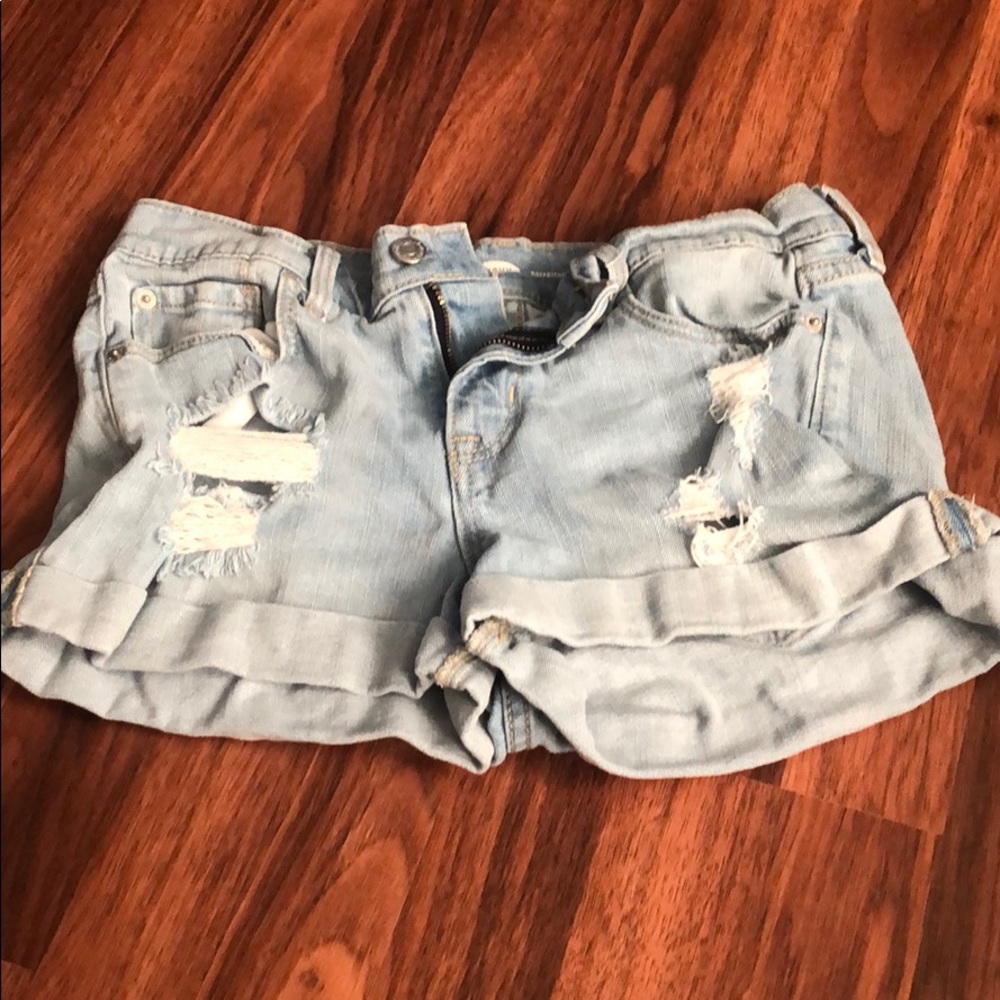 OLD NAVY BOYFRIEND SHORTS